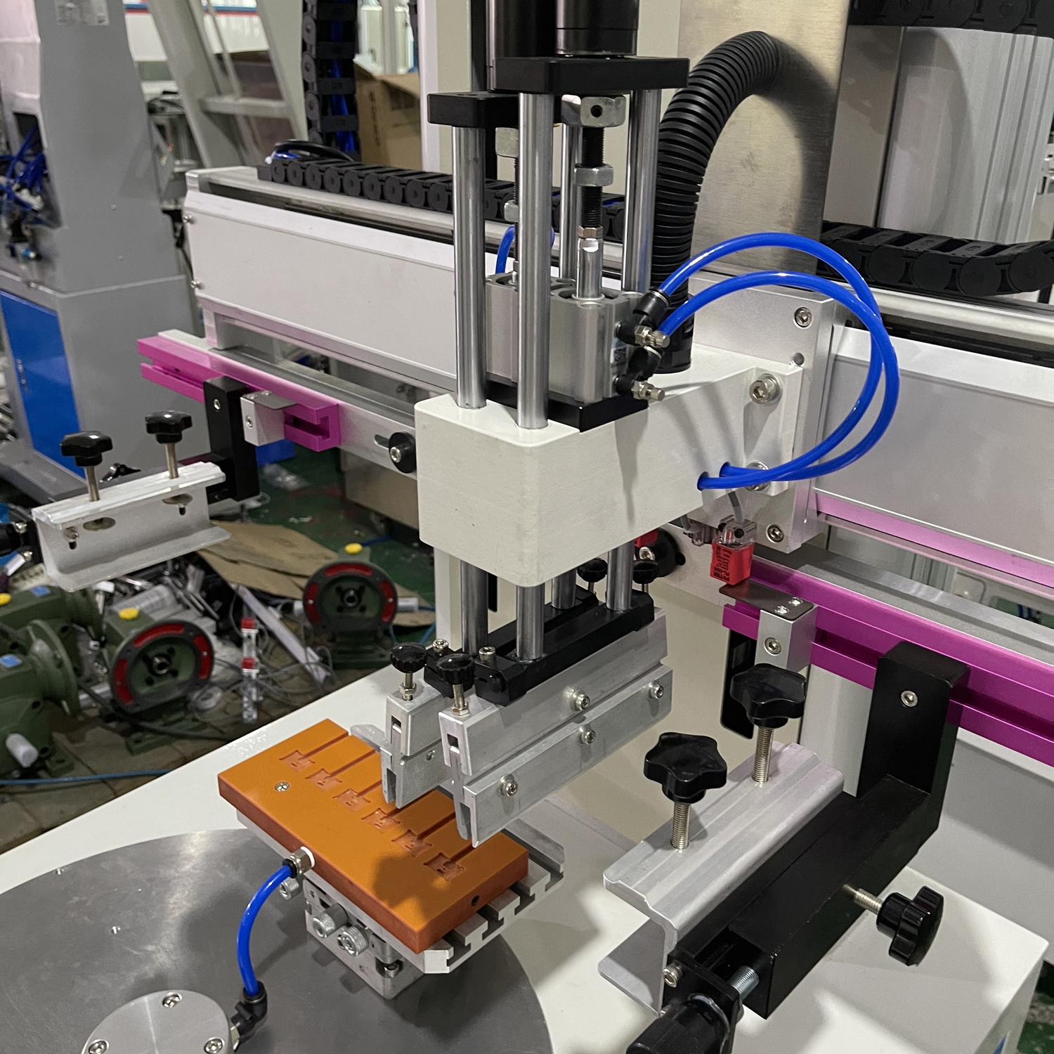 Ротационная планшетная машина для трафаретной печати (HX-500R/2)